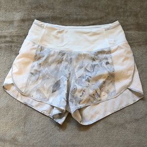 Lululemon Real Quick Short, size 4